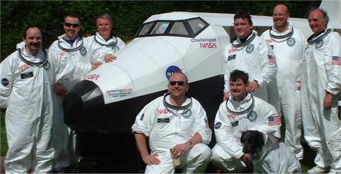 It's the Charity Raft Racing Team....Obviously !! (Paul - 2nd from the right)